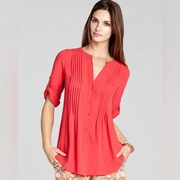 BCBGMAXAZRIA | Twiggy Pintuck Pink Salmon Long Sleeve Button Blouse Size XS - Picture 1 of 3